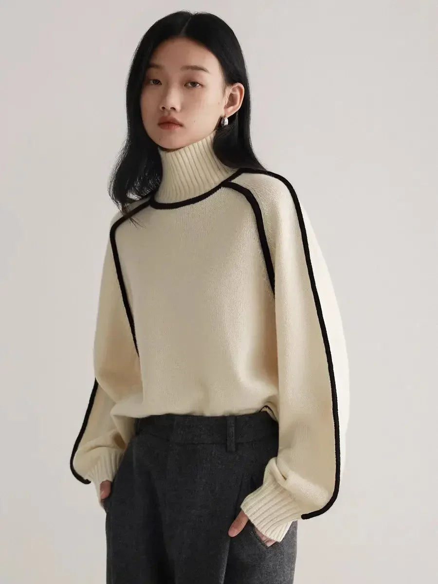 Essence Contrast Knit Turtleneck