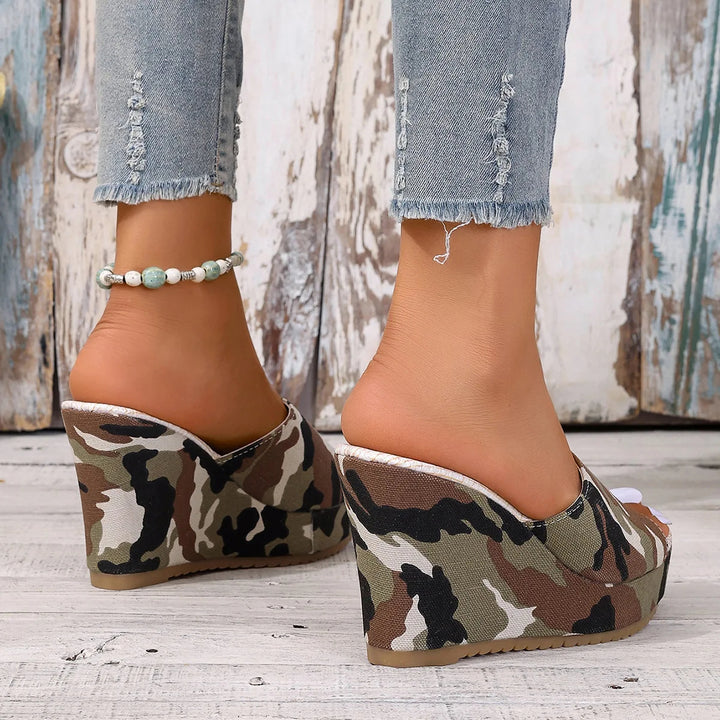 Urban Camo Wedge