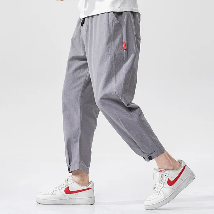 Tapered Jogger Pant