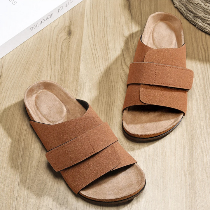 Cavelo Suede Sandal