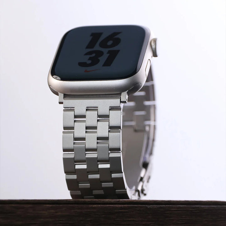 Quantum Link Apple Watch Band