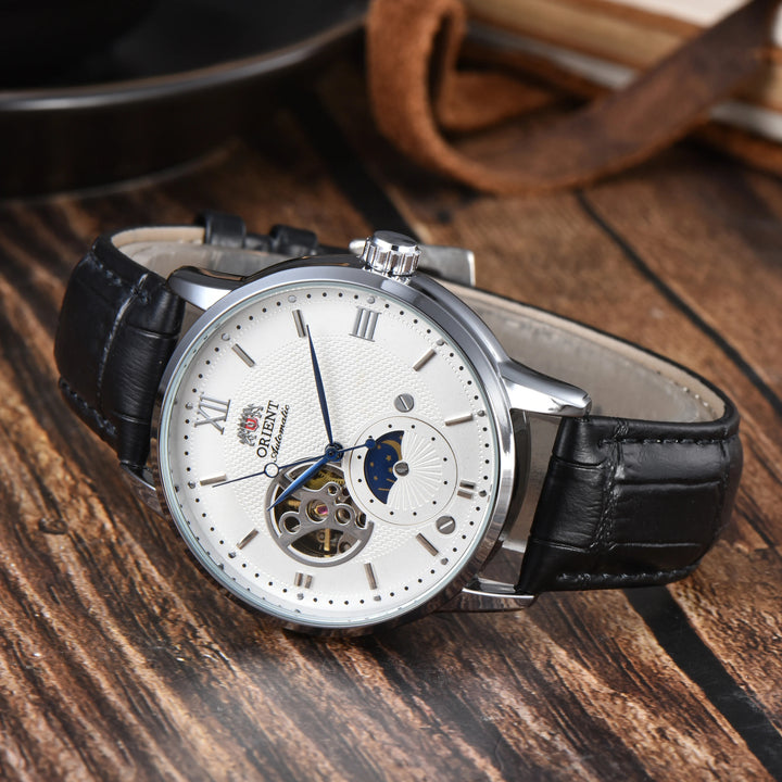 Orion Moonphase Watch