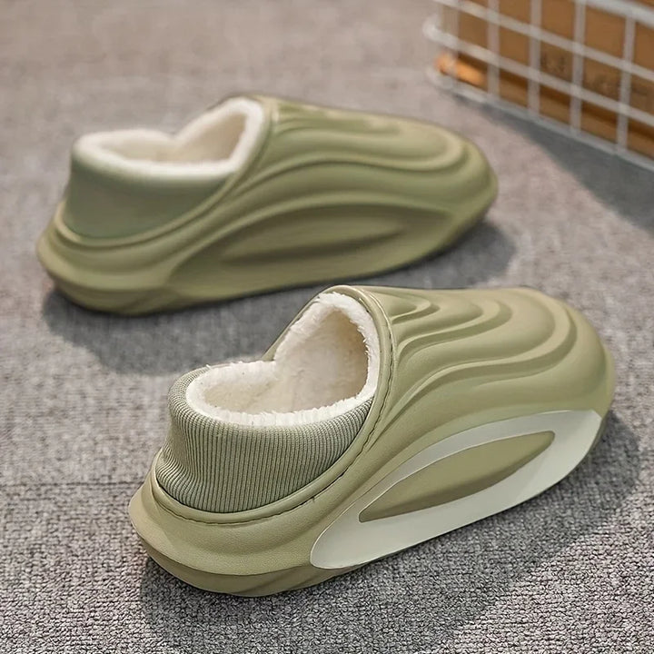 Wave Fleece Slip-On Slide