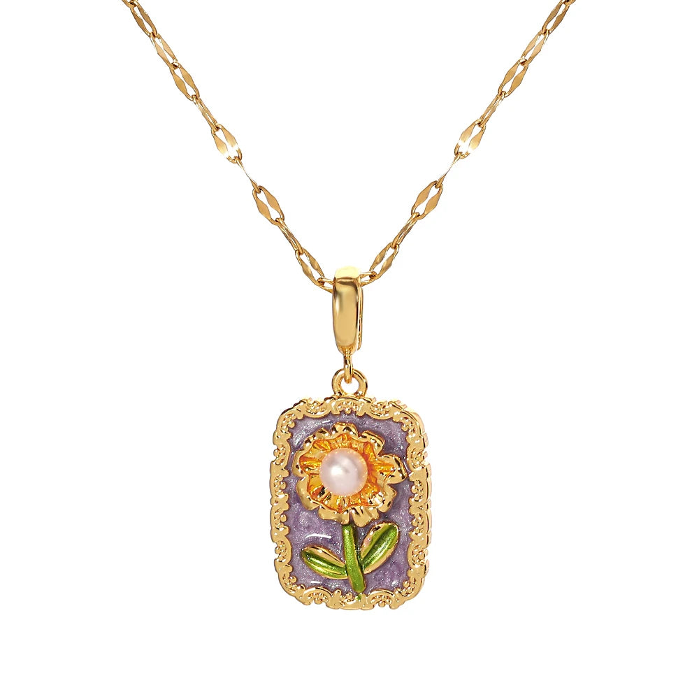 Heirloom Fleur Pendant Necklace