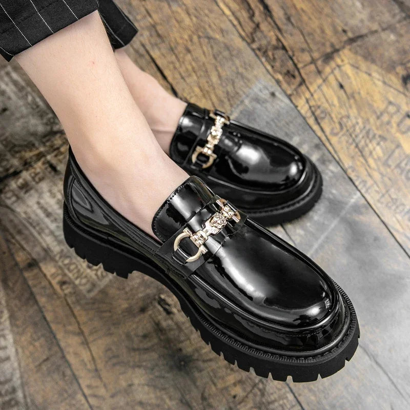 Cavalier Chain Loafer