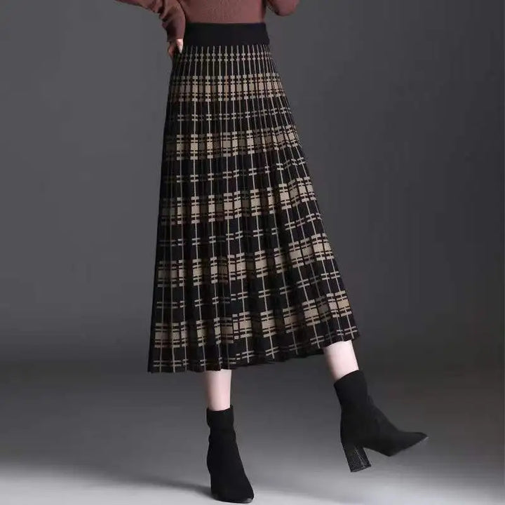 Knit Pleated Midi Skirt