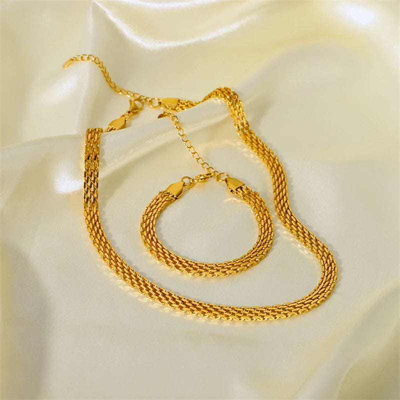 Legacy Gold Choker Chain Set