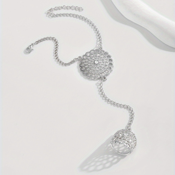 Medallion Filigree Hand Chain