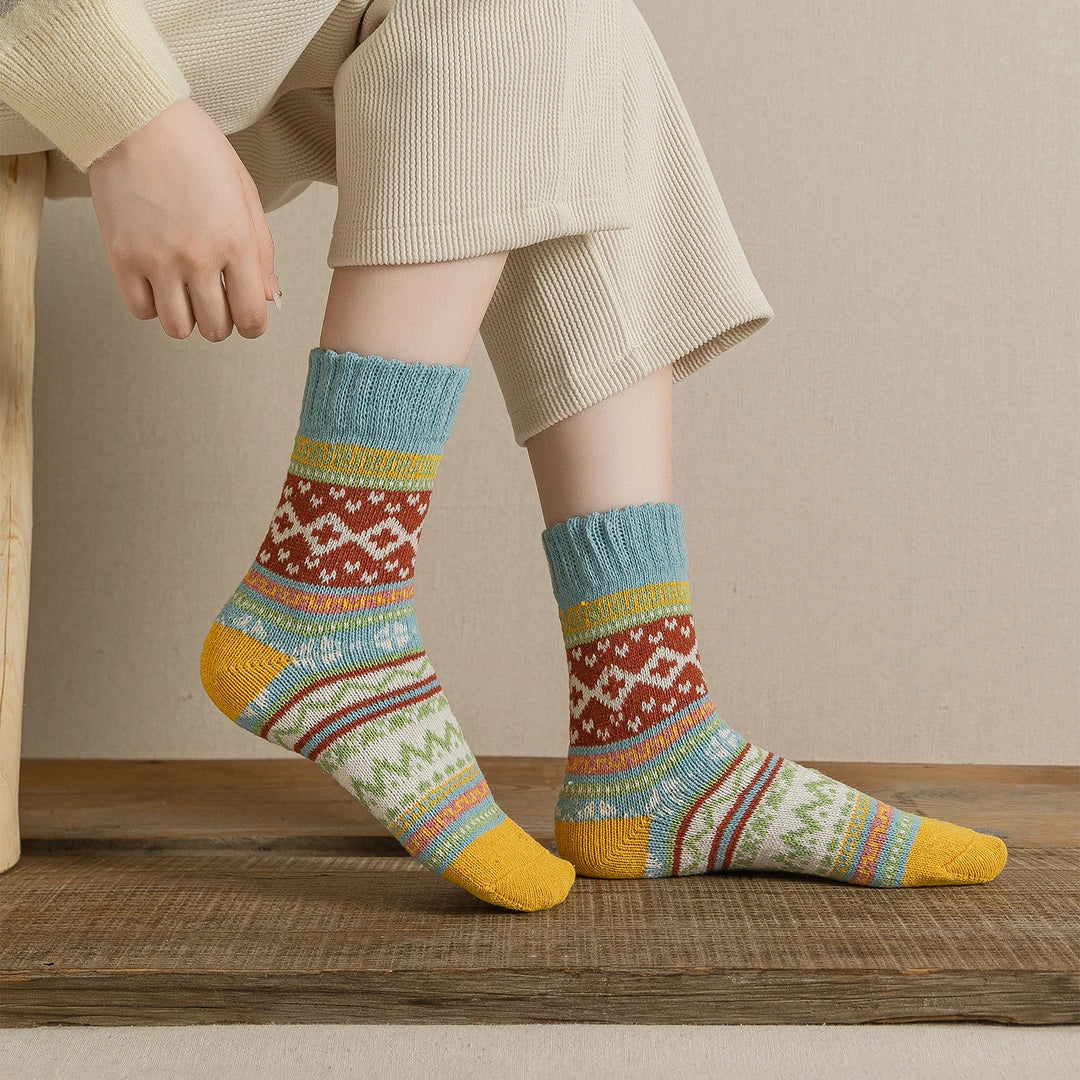 Winter Motif Knit Sock Set