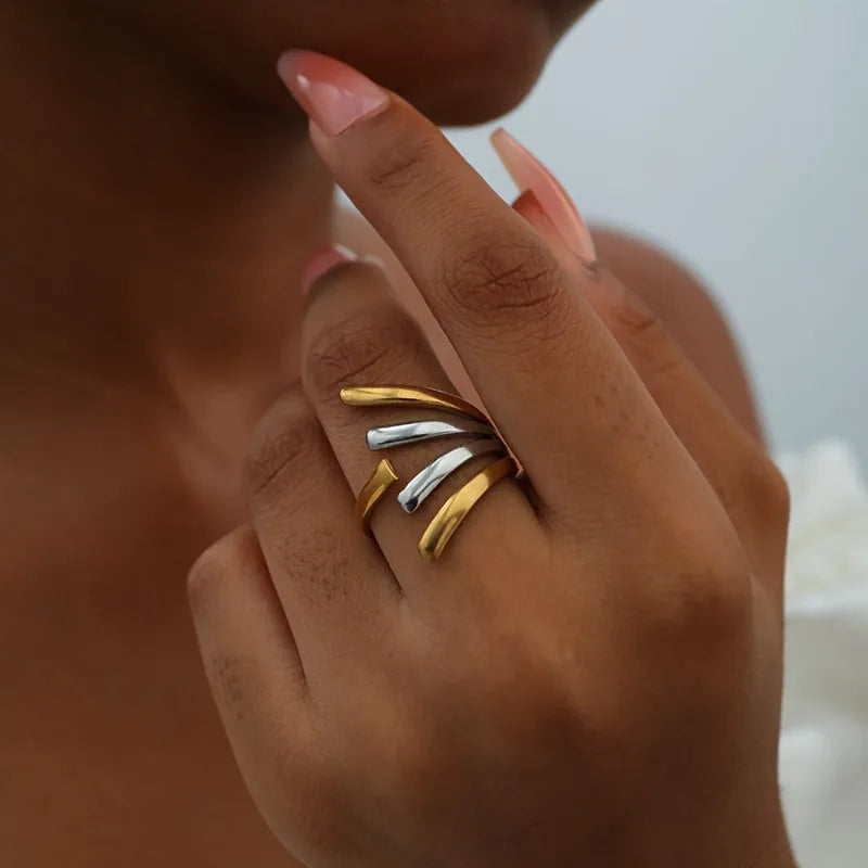 Rise Fan Arc Ring