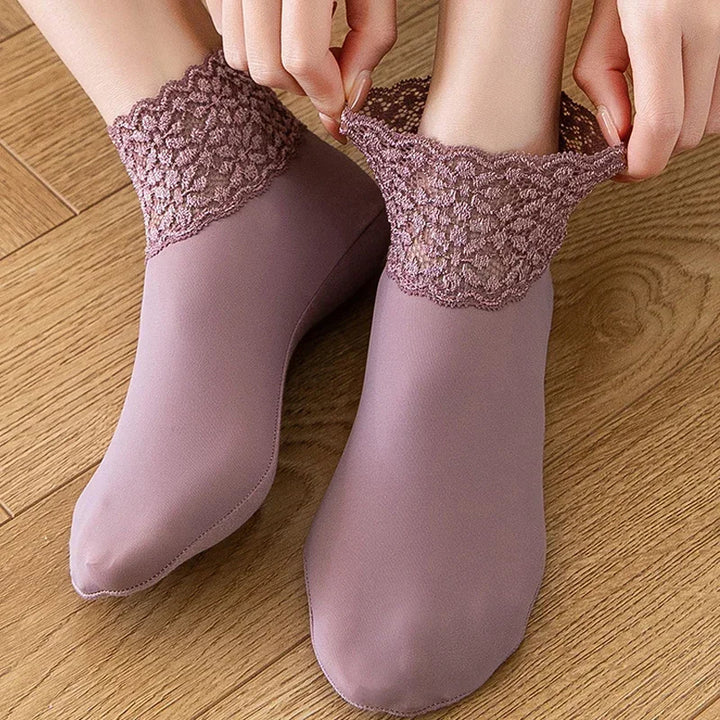 Maison Lace Velvet Sock Set