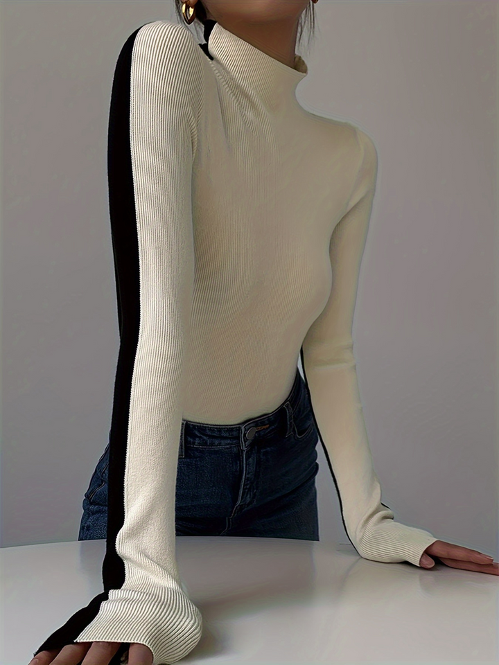 Eclipse Contrast Knit Turtleneck