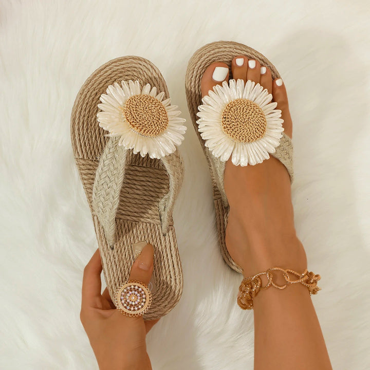 Blossom Daisy Slide