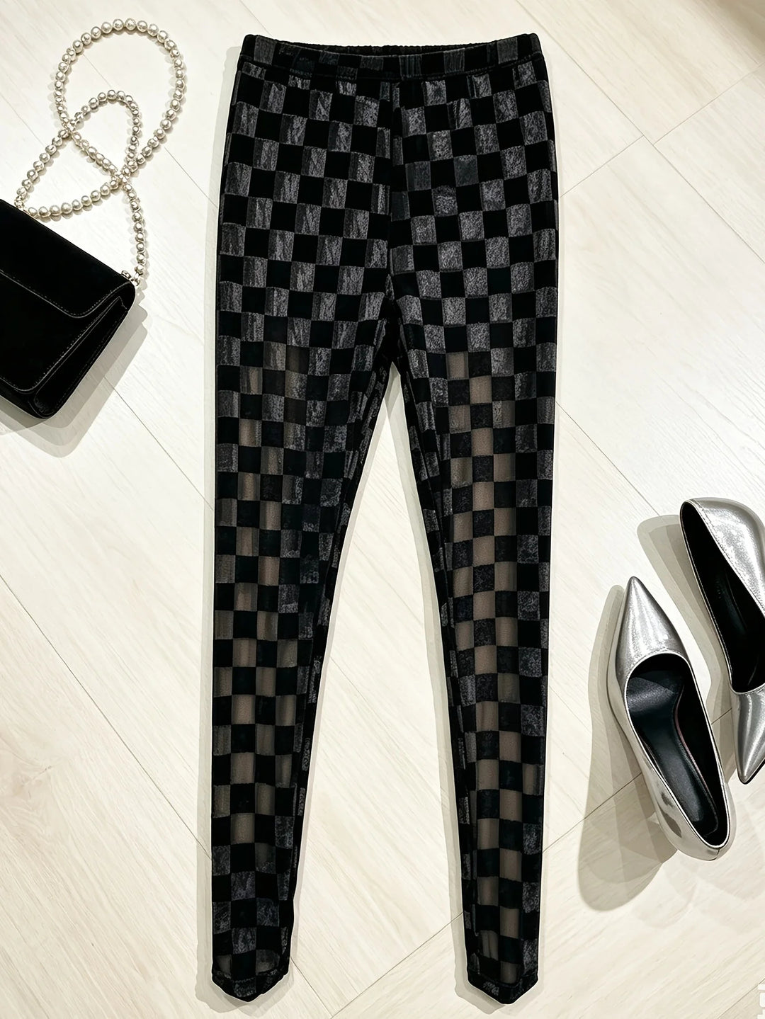 Noir Check Tights