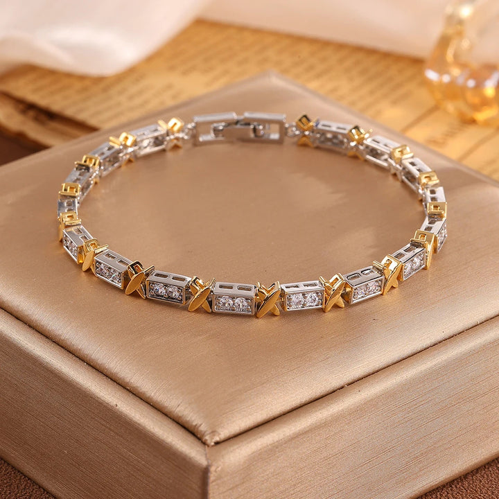 Aurix Zircon Bracelet