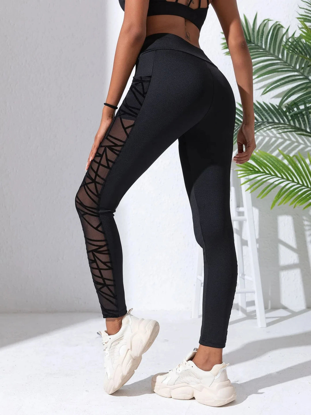 Lattice Motion Leggings