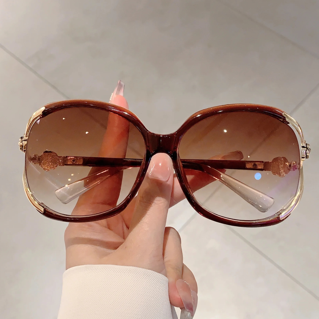 La Fleur Oversized Sunglasses