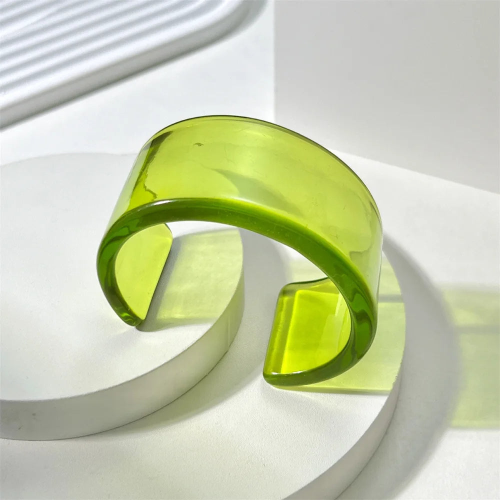 Glossique Acrylic Bangle