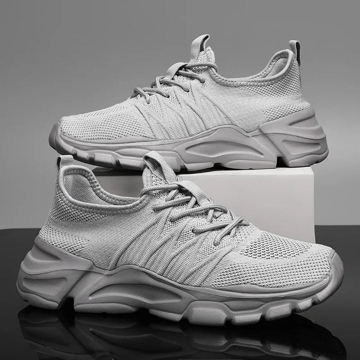 Runlite Mesh Sneaker