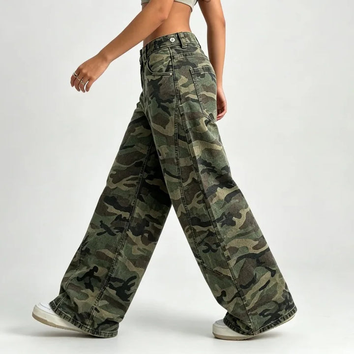 Outland Camo Jean