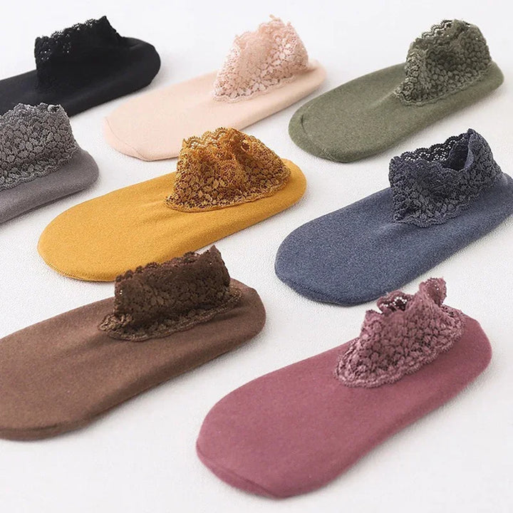 Maison Lace Velvet Sock Set