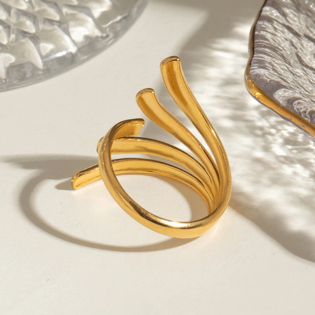 Rise Fan Arc Ring