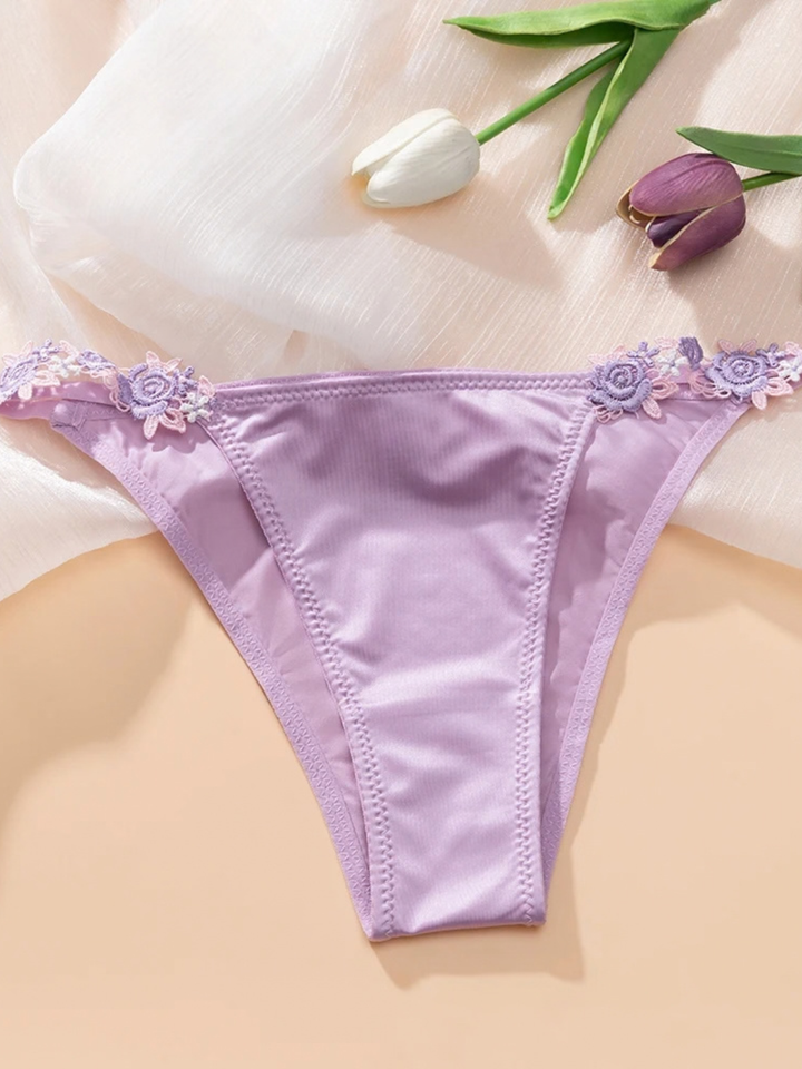 Rosette Panty Set