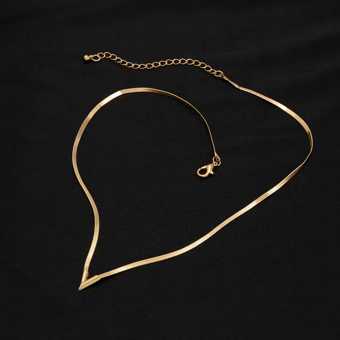 Voss Herringbone Necklace