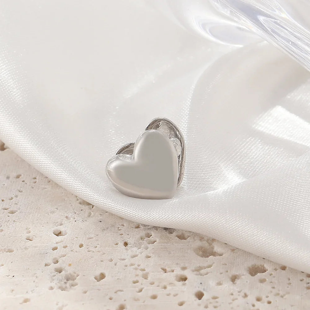 Amorette Heart Ear Cuff