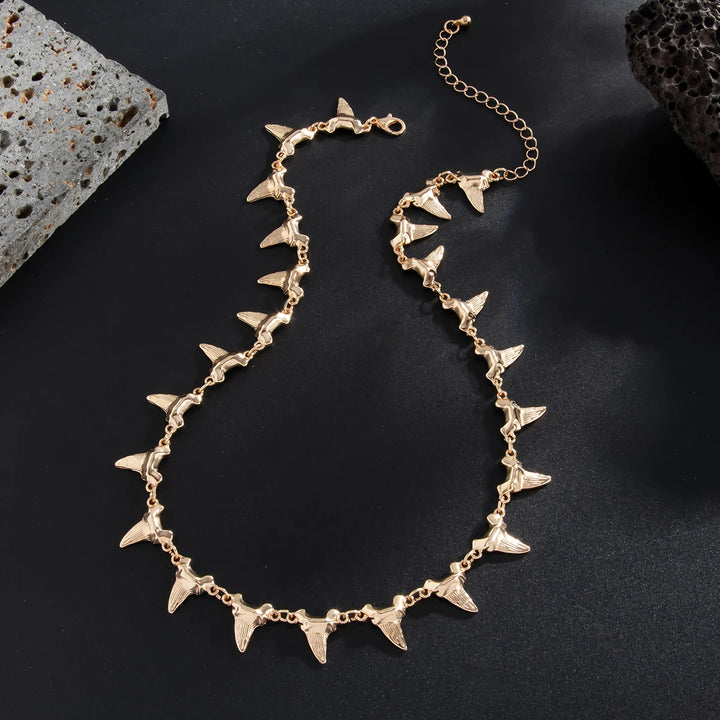 Abyss Fang Necklace
