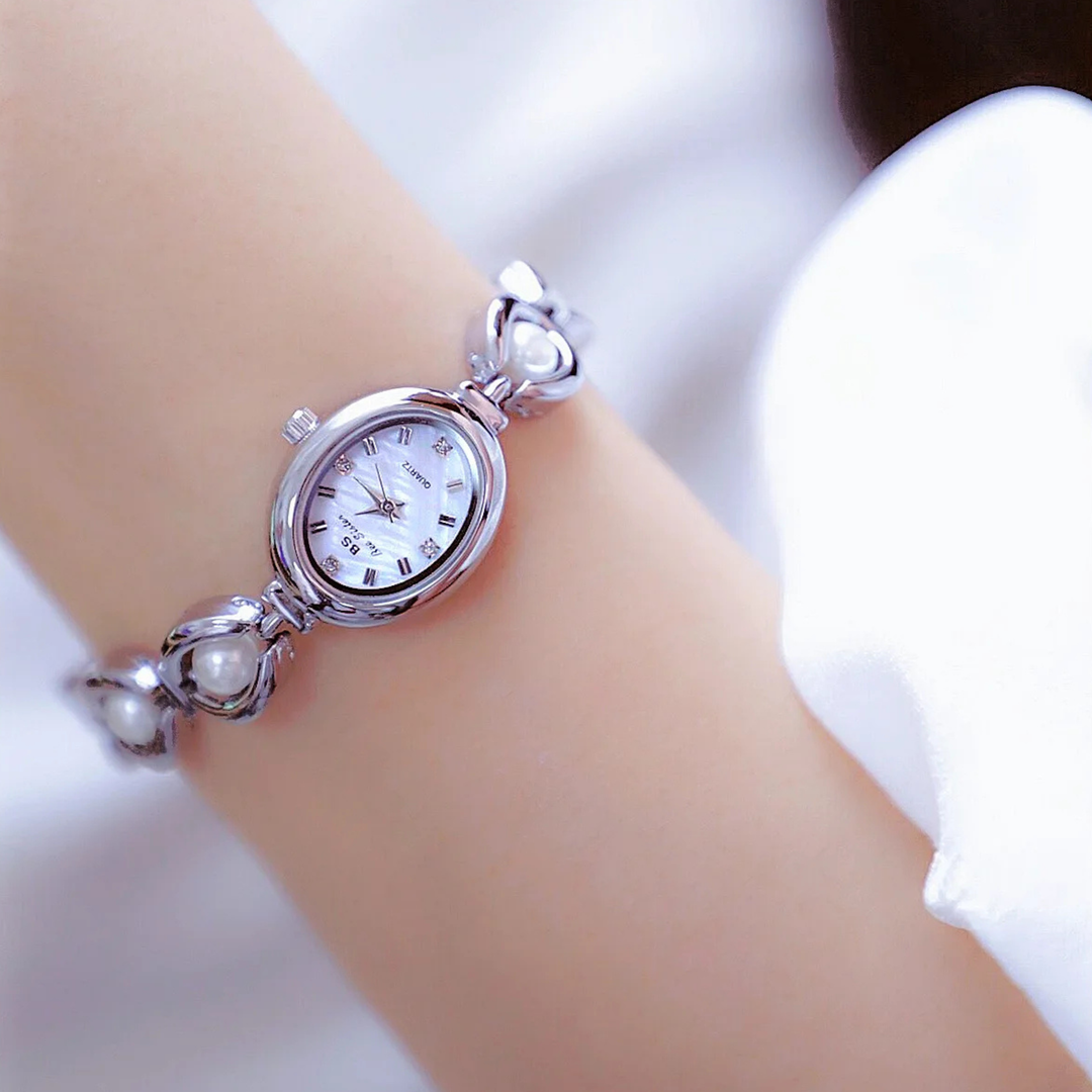 Lyra Pearl Link Watch