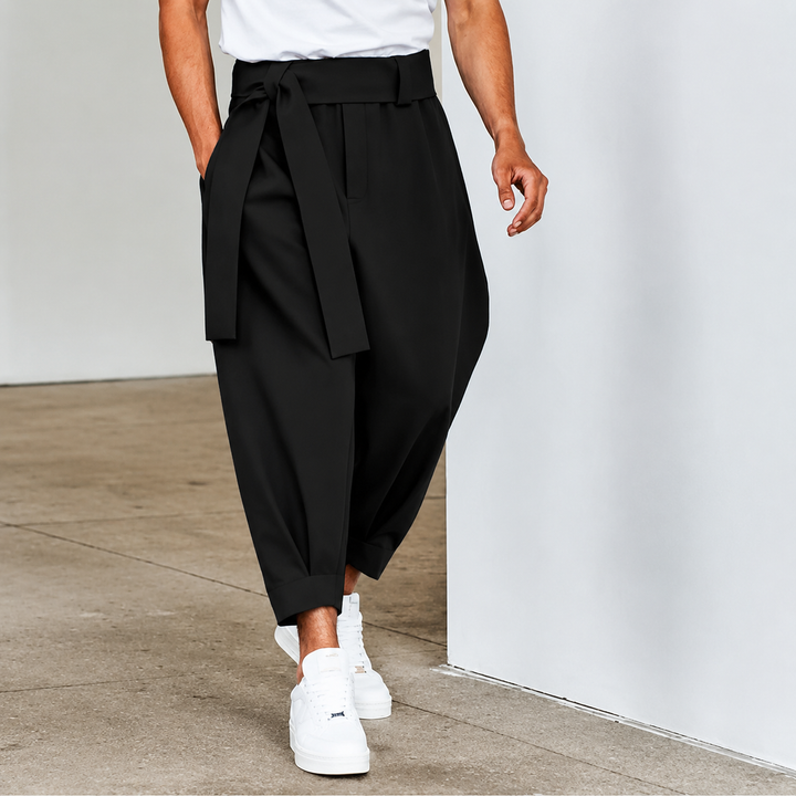 Avelor Taper Trouser