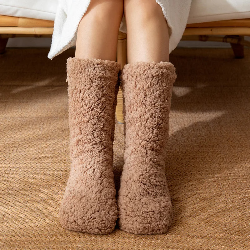 Maison de Velvet Slipper Socks