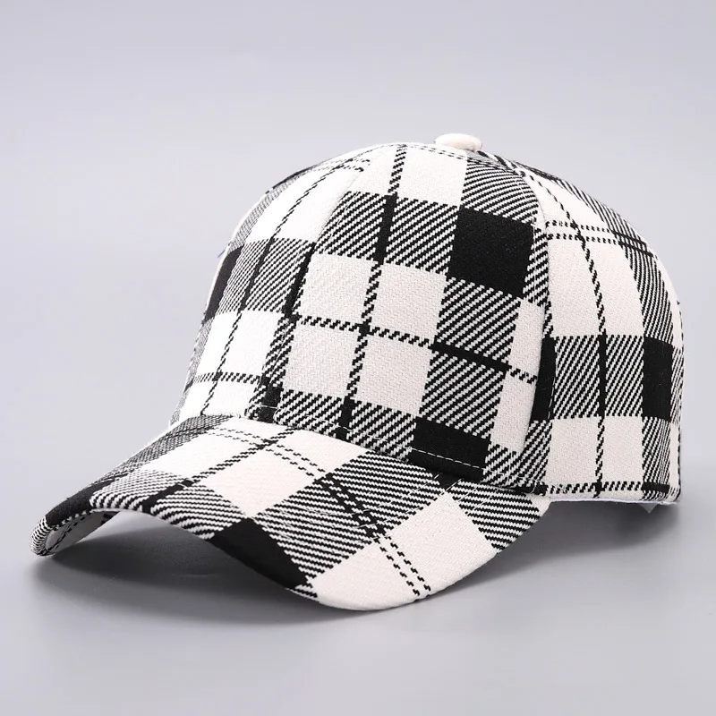 Hardwell Plaid Cap