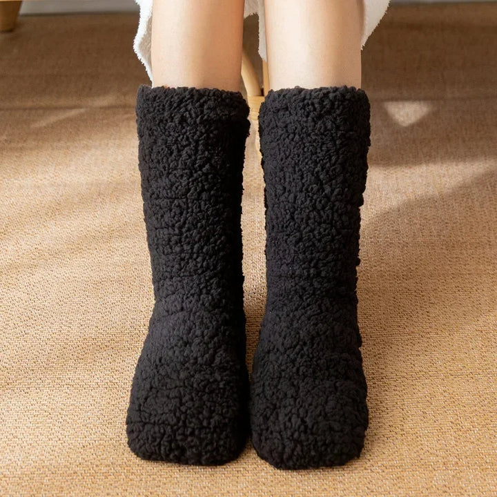 Maison de Velvet Slipper Socks