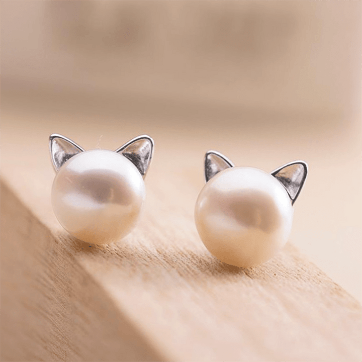 Purr & Pearl Stud Earrings