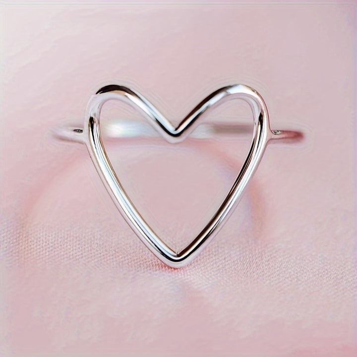 Everheart Hollow Ring