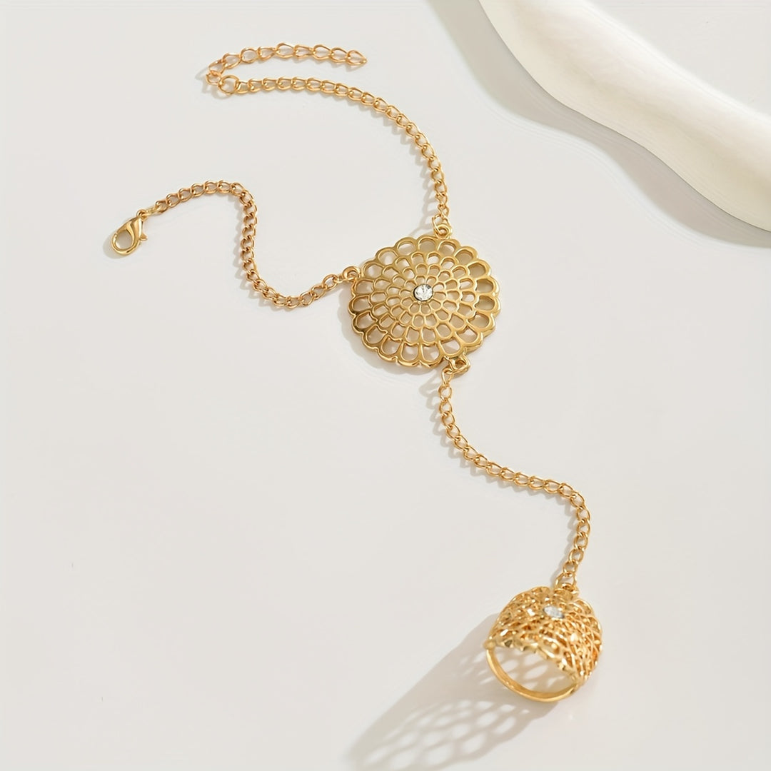Medallion Filigree Hand Chain