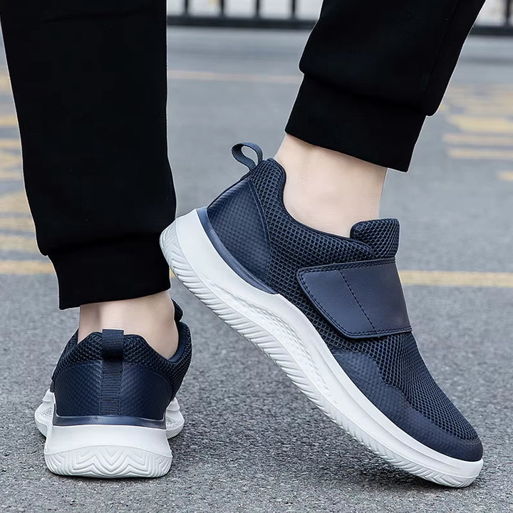 Mavrix Mesh Performance Sneaker