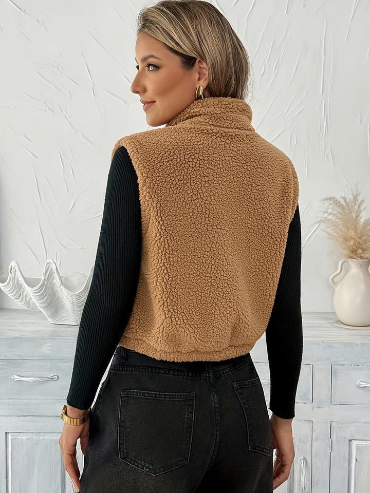 Vail Cropped Teddy Vest