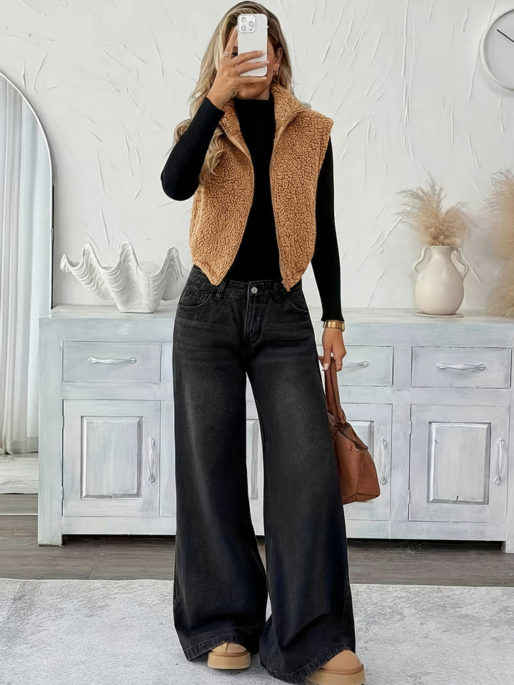 Vail Cropped Teddy Vest